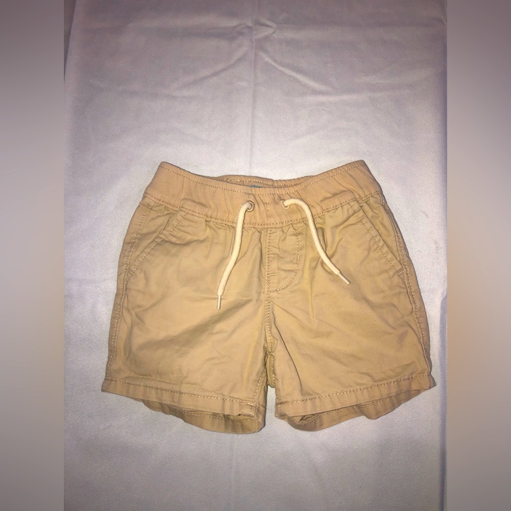 Khaki shorts
